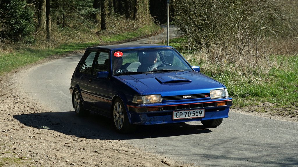 Far / datter konstellationen Kim Bach Sørensen, Stenløse / Freja Damgaard Sørensen, Stenløse, Toyota Corolla GT, årgang 1986 blev vinder at Sport klassen med blot 17,70 point.
(Foto: rallypics.dk / Viggo Johansen)